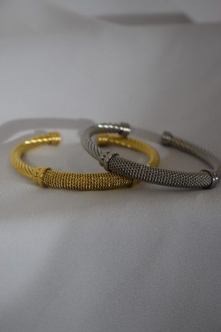 Ατσάλινο ανοιχτό βραχιόλι με στρας