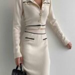 Νημάτινο σετ από ζακέτα και φούστα