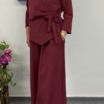 Γυναικείο σετ με δέσιμο στην μπλούζα