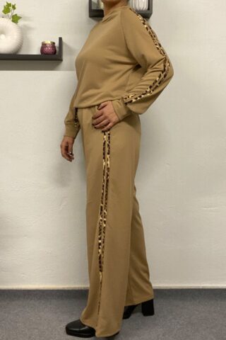 Γυναικείο σετ με ρίγα - Image 6