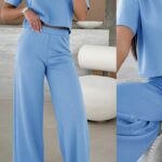 Γαλάζιο γυναικείο set crop top και παντελόνα