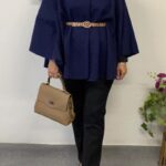 Γυναικεία κάπα με ζώνη.